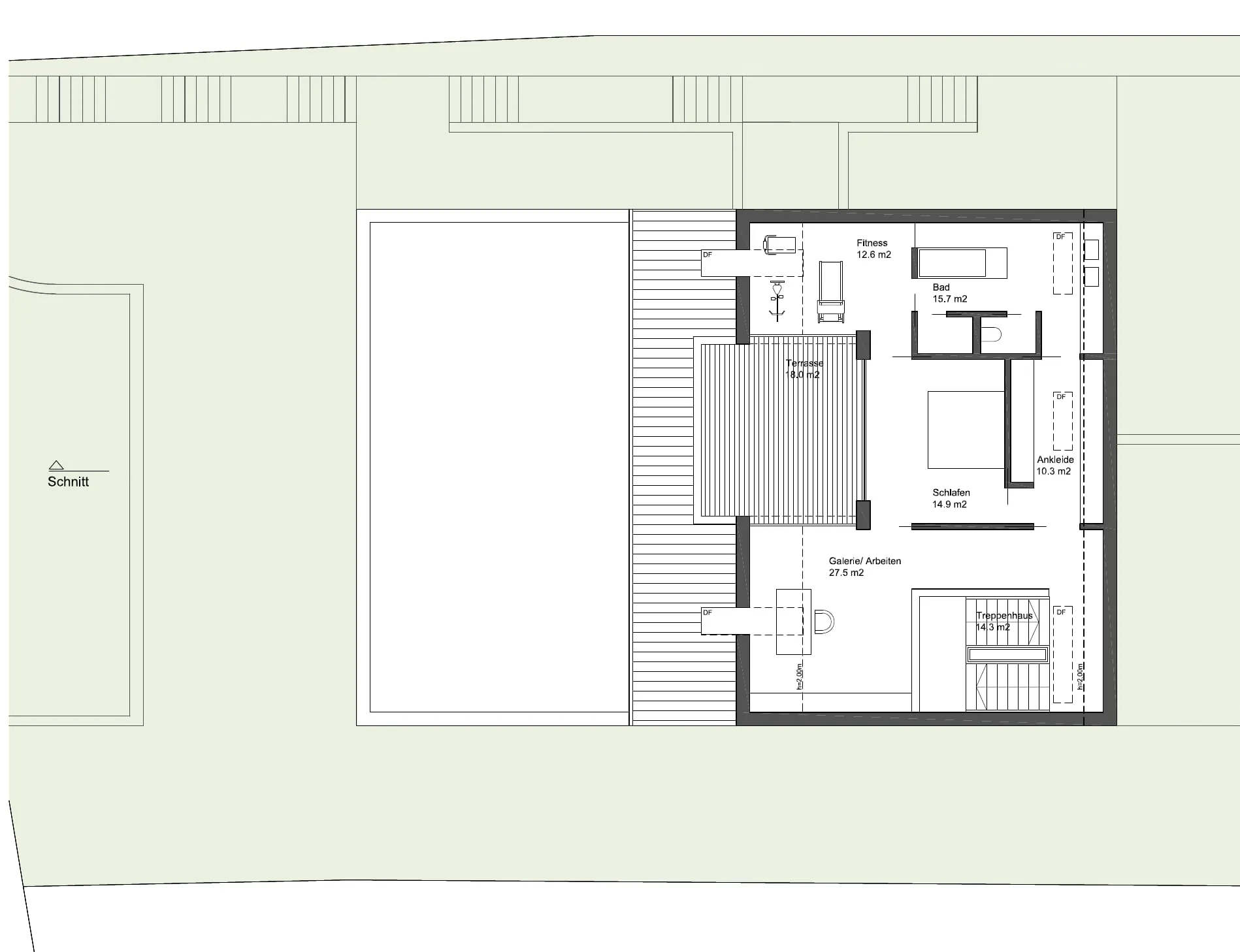 Obere Ebene der Maisonette mit Schlafraum, Galerie, Bad und eingeschnittener Dachterrasse.